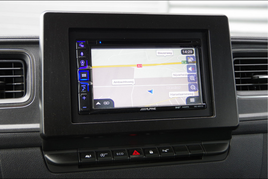 Renault Master T35 2.3 dCi 150PK L2H2 RED, DC-7P, 3.5T TREKHAAK, CAMERA, CRUISE, NAVI, AIRCO, PARKEERSENSOREN, NL AUTO, NAP, DUBBELE CABINE