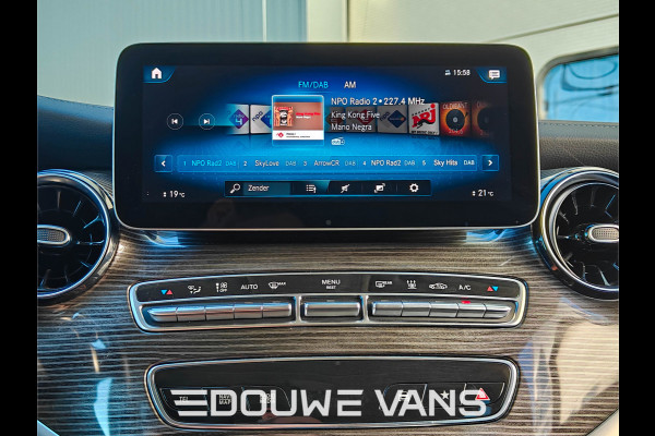 Mercedes-Benz V-Klasse V300 L2 9G-Tronic Automaat MBUX Apple Carplay Burmester 2zits. Dubbel Cabine Mogelijk 360° Camera BPM Vrij