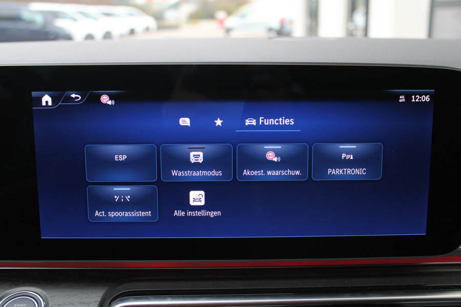 Mercedes-Benz V-Klasse 220d / Lang / DC / New Model / 2x Elec Schuifdeur / Night Pakket / Camera / NIEUWSTAAT