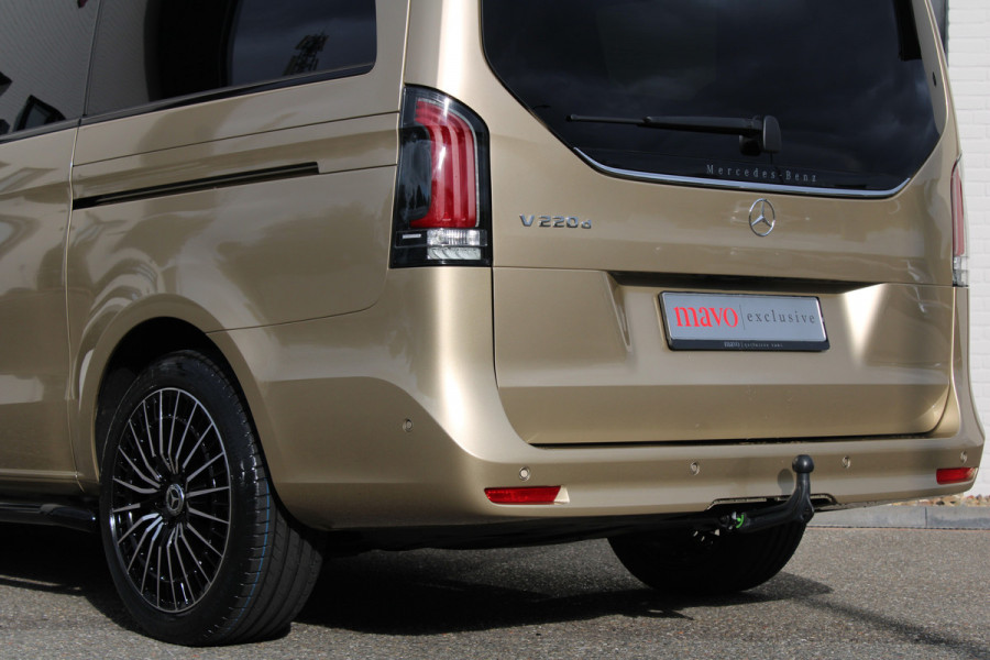 Mercedes-Benz V-Klasse 220d / Lang / DC / New Model / 2x Schuifdeur / Burmester / 360 Camera / NIEUWSTAAT