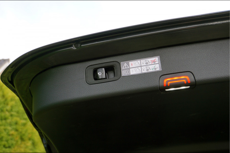 Mercedes-Benz C-Klasse Estate C 200 d AMG Line Night Estate | Memory Sound Keyless Trekhaak