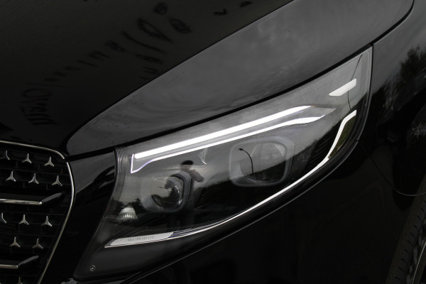 Mercedes-Benz V-Klasse 300d / DC / AMG / Panorama / bj 2025 / 2x Elec Schuifd / 360 Cam / Burmester / Vol Opties / NIEUWSTAAT