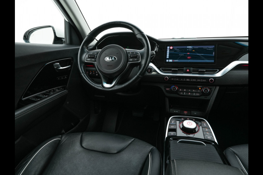 Kia e-Niro ExecutiveLine 64 kWh [ 3-Fase ] {SOH-100%} (INCL-BTW)  Aut.*HEATPUMP | LEATHER | FULL-LED | NAVI-FULLMAP | ADAPTIVE-CRUISE | CAMERA | MEMORY-PACK | LANE-ASSIST | KEYLESS | DIGI-COCKPIT | PRIVACYGLASS | SHIFTPADDLES | 17"ALU*