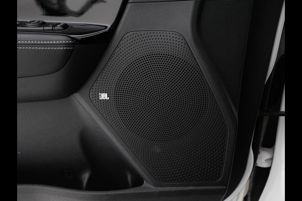 Kia e-Niro ExecutiveLine 64 kWh [ 3-Fase ] {SOH-100%} (INCL-BTW)  Aut.*HEATPUMP | LEATHER | FULL-LED | NAVI-FULLMAP | ADAPTIVE-CRUISE | CAMERA | MEMORY-PACK | LANE-ASSIST | KEYLESS | DIGI-COCKPIT | PRIVACYGLASS | SHIFTPADDLES | 17"ALU*