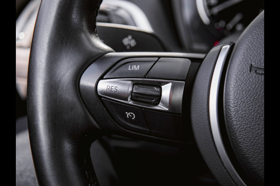 BMW 1-serie 118i Edition M Sport Shadow High Executive