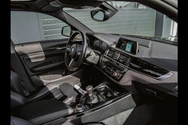BMW 1-serie 118i Edition M Sport Shadow High Executive