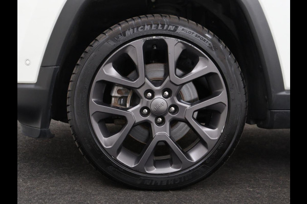 Jeep Compass 4xe 240 Plug-in Hybrid Electric S | Leder | Stoel & stuurverwarming | Alpine Sound | Camera | Bi-Xenon | Memory | Keyless | Carplay | Navigatie | PHEV