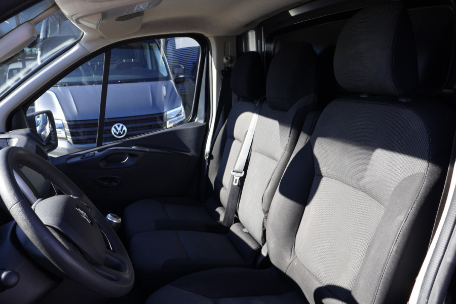 Renault Trafic 2.0 dCi 120pk L2 H1 Airco Navigatie