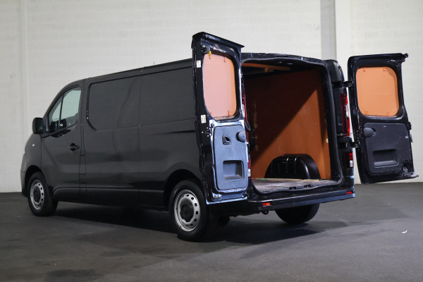 Renault Trafic 2.0 dCi 120pk L2 H1 Airco Navigatie