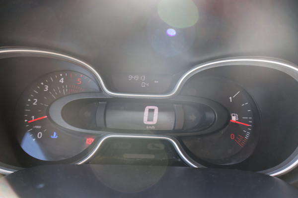 Renault Trafic 2.0 dCi 120pk L2 H1 Airco Navigatie