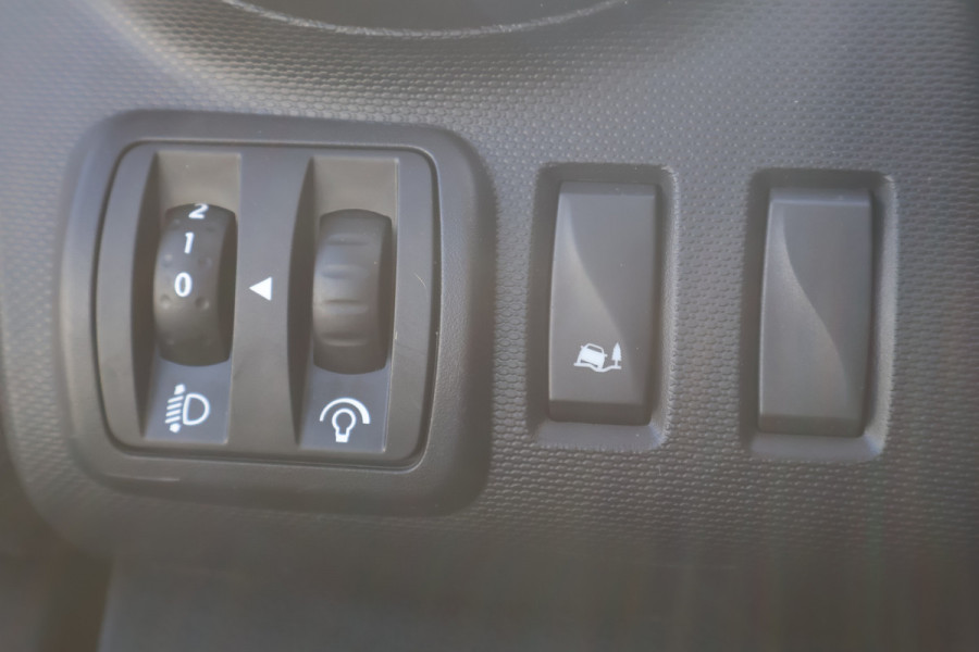 Renault Trafic 2.0 dCi 120pk L2 H1 Airco Navigatie