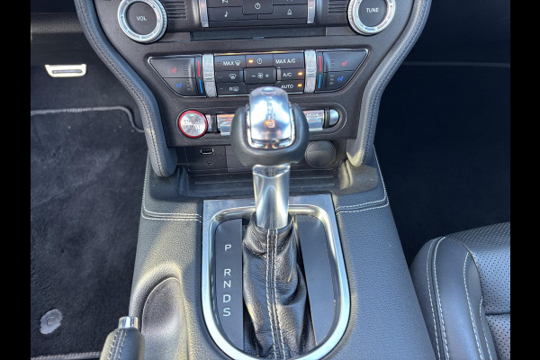 Ford Mustang Fastback 5.0 V8 Mach-1 | 460pk | Automaat | EU versie | Dealer onderhouden |  Bang&Olufsen | Camera