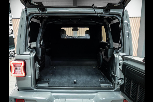 Jeep Wrangler 2.2D Sahara | Grijs Kenteken | Stoel en stuurverwarming | Custom Corse Edition |  Trekhaak | Alpine Sound |
