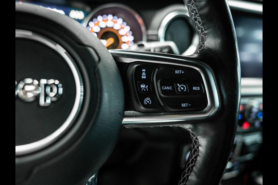 Jeep Wrangler 2.2D Sahara | Grijs Kenteken | Stoel en stuurverwarming | Custom Corse Edition |  Trekhaak | Alpine Sound |