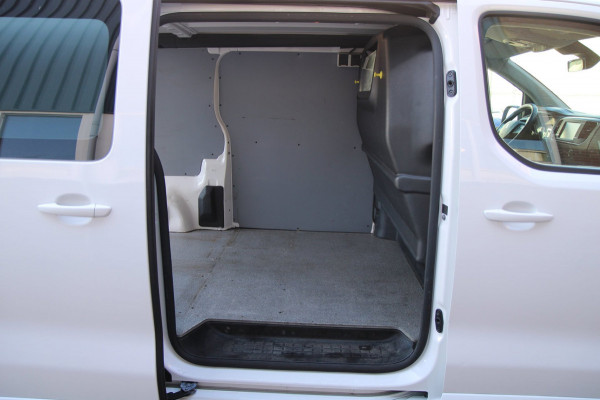 Peugeot Expert 231S 2.0 BlueHDI 120PK Premium Pack / Trekhaak / Camera / Navi