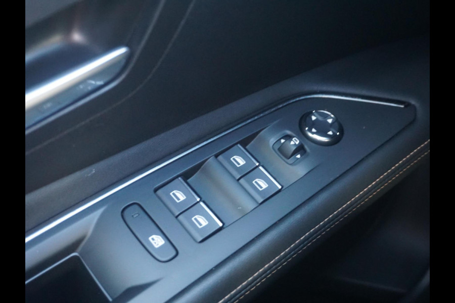 Peugeot 3008 1.2 PureTech Blue Lease GT Panoramadak