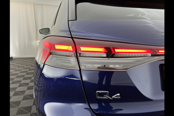 Audi Q4 e-tron 40 Advanced Edition 77 kWh [ 3-Fase-11kW ] {SOH-92%} (INCL-BTW) Aut.*HEATPUMP | NAVI-FULLMAP | MATRIX-LED | KEYLESS | AUDI-SOUND |  DIGI-COCKPIT | DAB | CARPLAY | HEATED-SPORTSEATS | PRIVACYGLASS | CRUISE | 19''ALU*