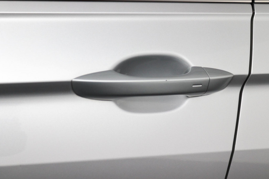 Volkswagen Tiguan Allspace 1.5 TSI R-LINE*AUTOM*PANO*NAVI*HAAK*CAM*CARPLAY