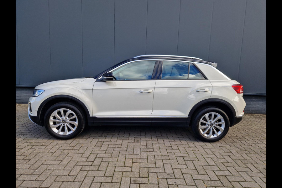 Volkswagen T-Roc 1.5 TSI DSG /Virtual /ACC /IQ Drive /IQ Light /Keyless