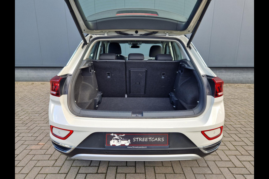 Volkswagen T-Roc 1.5 TSI DSG /Virtual /ACC /IQ Drive /IQ Light /Keyless