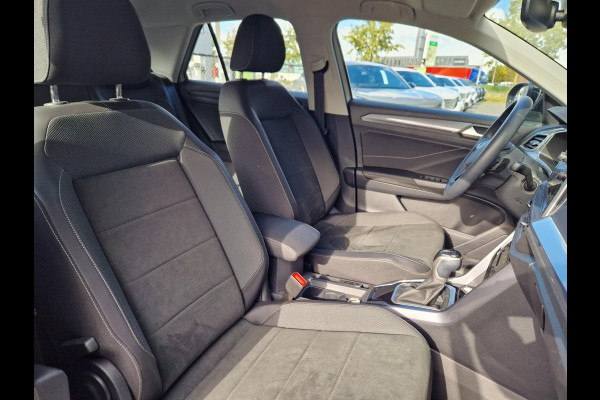 Volkswagen T-Roc 1.5 TSI DSG /Virtual /ACC /IQ Drive /IQ Light /Keyless