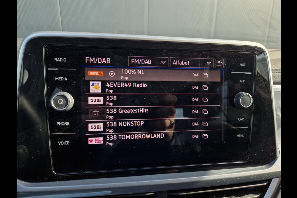 Volkswagen T-Roc 1.5 TSI DSG /Virtual /ACC /IQ Drive /IQ Light /Keyless