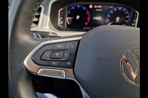 Volkswagen T-Roc 1.5 TSI DSG /Virtual /ACC /IQ Drive /IQ Light /Keyless