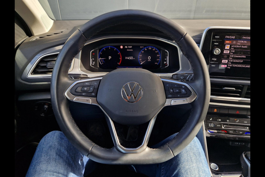 Volkswagen T-Roc 1.5 TSI DSG /Virtual /ACC /IQ Drive /IQ Light /Keyless