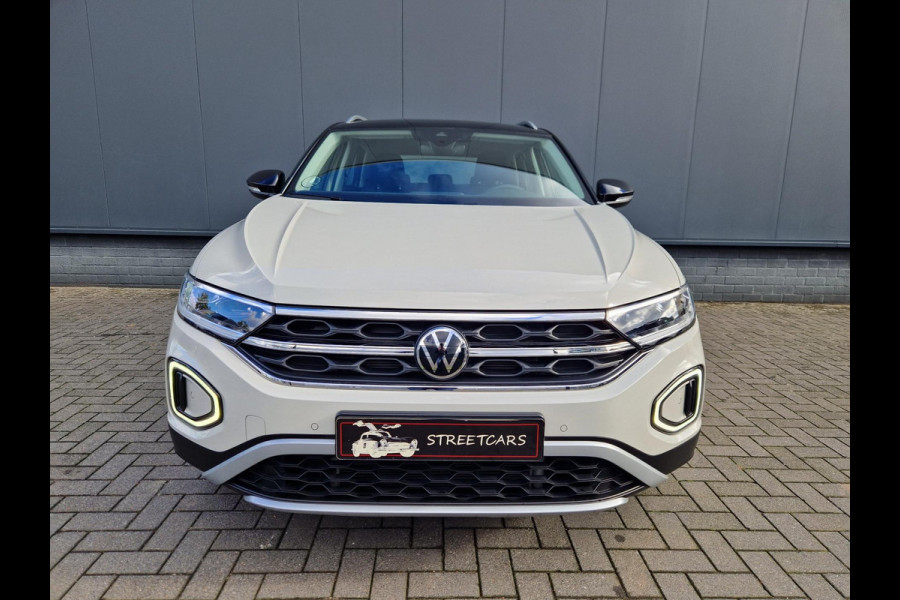 Volkswagen T-Roc 1.5 TSI DSG /Virtual /ACC /IQ Drive /IQ Light /Keyless