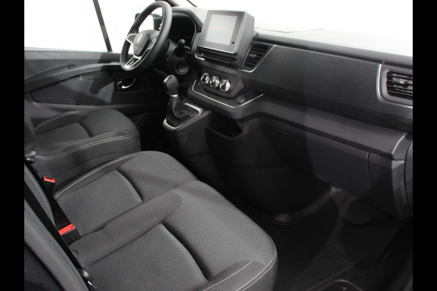 Renault Trafic 2.0 Blue dC1 150PK T29 L2H1 Extra Dubbele Cabine Navigatie Airco Lichtmetalen velgen Betimmering Trekhaak Camera Parkeer sensoren Dab