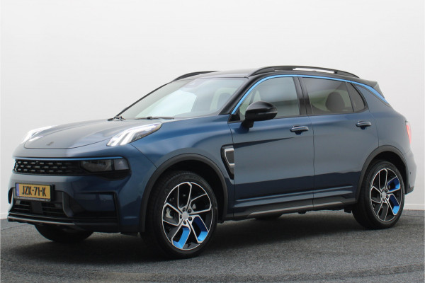 Lynk & Co 01 1.5 Two-Tone, 360° Camera, Panoramadak, Zwarte hemel, ACC, Keyless, PDC, LED, 20''