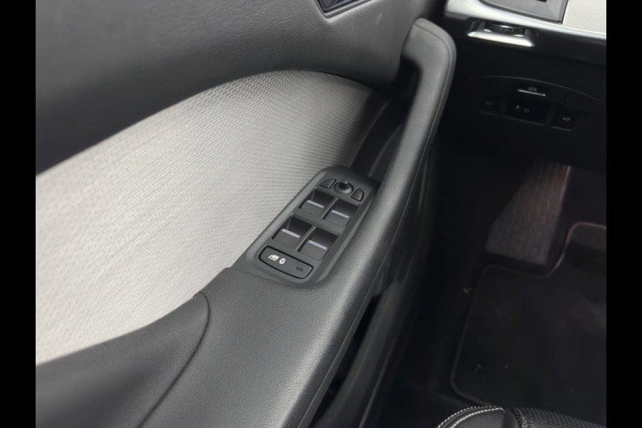 Jaguar I-PACE EV400 HSE 90 kWh AWD {SOH-86%} (INCL-BTW) *PANO | LEATHER | FULL-LED | MERIDIAN-AUDIO | TOPVIEW | MEMORY-PACK | BLINDSPOT | DIGI-COCKPIT | KEYLESS | DAB+ | NAVI-FULLMAP | ECC | HEATED-COMFORTSEATS | PDC | CCS-FASTLOADER |