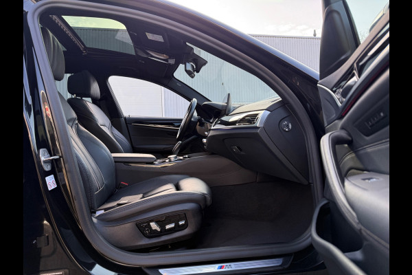 BMW 5 Serie Touring 530i HYBRID 2021 HIGH-EXE M-EDITION PANO LEDER NAP LUXE
