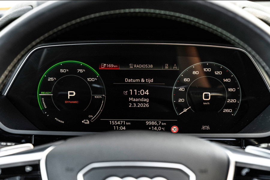 Audi e-tron 50 Quattro Launch Black Edition S-Line Adaptive Pano Luchtvering 22''