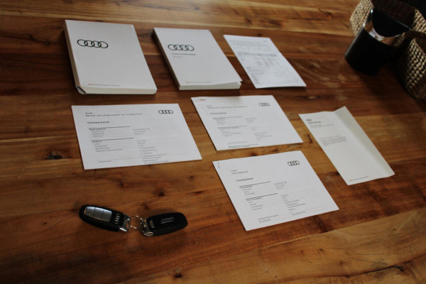 Audi e-tron 50 Quattro Launch Black Edition S-Line Adaptive Pano Luchtvering 22''