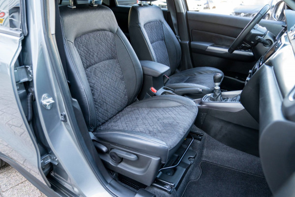 Suzuki Vitara 1.4 Boosterjet Style Smart Hybrid|Prijs rijklaar incl 12 mnd garantie|Navi Camera Afn Trekhaak