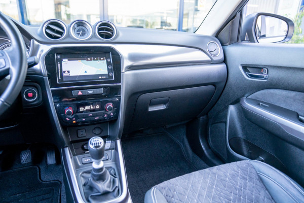 Suzuki Vitara 1.4 Boosterjet Style Smart Hybrid|Prijs rijklaar incl 12 mnd garantie|Navi Camera Afn Trekhaak