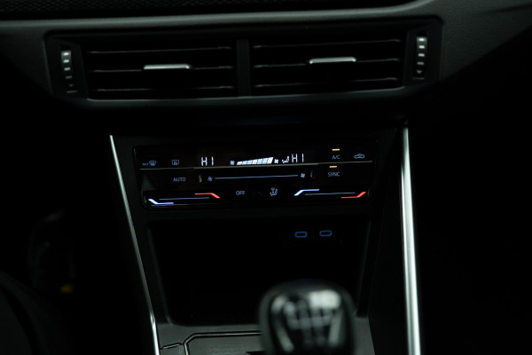 Volkswagen Polo 1.0 TSI Style |Camera|Carplay|