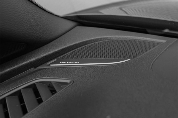 Audi S5 Cabriolet 3.0 TFSI Quattro Pro Line+ S-Zetels B&O HUD Trekhaak