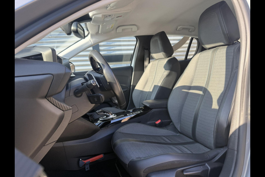 Peugeot 208 1.2 PureTech Allure 2e Eigenaar|Adap-cruise|Clima|Camera|Trekhaak|Carplay|PDC V+A|N.A.P|APK tot 07-2026
