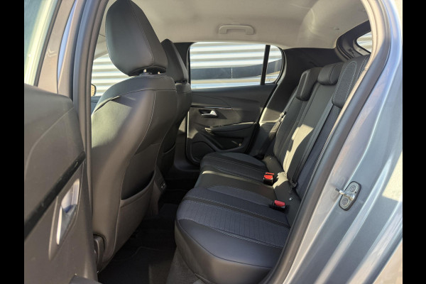 Peugeot 208 1.2 PureTech Allure 2e Eigenaar|Adap-cruise|Clima|Camera|Trekhaak|Carplay|PDC V+A|N.A.P|APK tot 07-2026