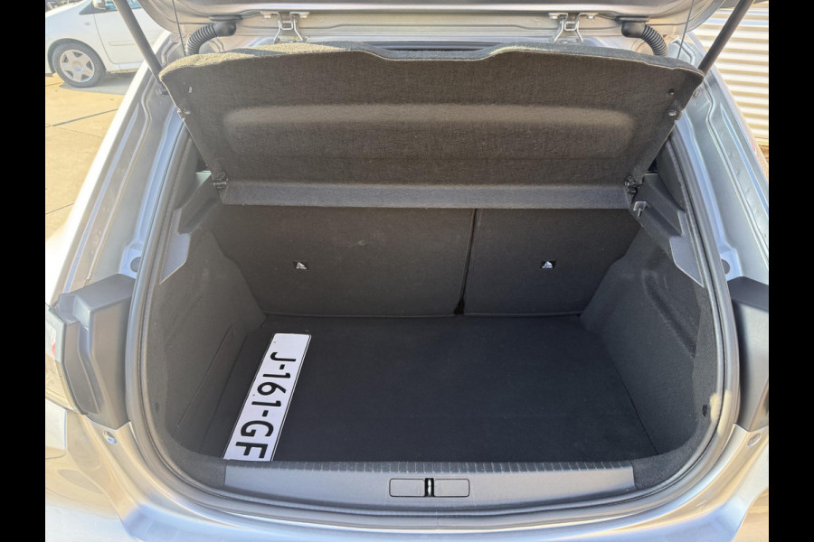 Peugeot 208 1.2 PureTech Allure 2e Eigenaar|Adap-cruise|Clima|Camera|Trekhaak|Carplay|PDC V+A|N.A.P|APK tot 07-2026