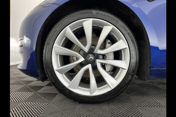 Tesla Model 3 Standard RWD Plus 60 kWh [ 3-Fase-11kW ] {SOH-92%} (INCL-BTW) Aut. *PANO | AUTOPILOT | LEATHER | KEYLESS | FULL-LED | MEMORY-PACK | TOPVIEW | DAB | CARPLAY | DIGI-COCKPIT | LANE-ASSIST | COMFORTSEATS | 19"ALU*