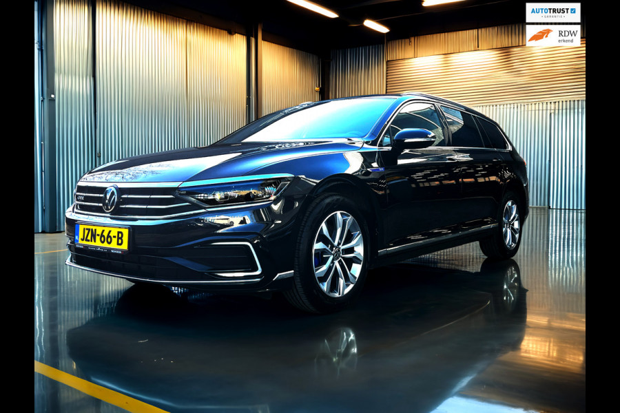Volkswagen Passat Variant 1.4 TSI PHEV GTE Business Carplay_Camera_Stoel massage