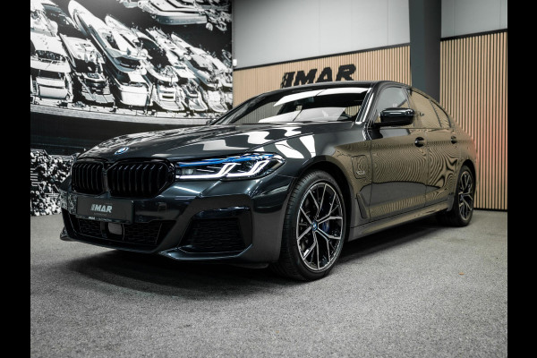 BMW 5 Serie 545e xDrive Business Edition Plus M-sport | Comfort Lederen Stoelen | Harman/Kardon | Stuurverwarming | Driving Assistant |
