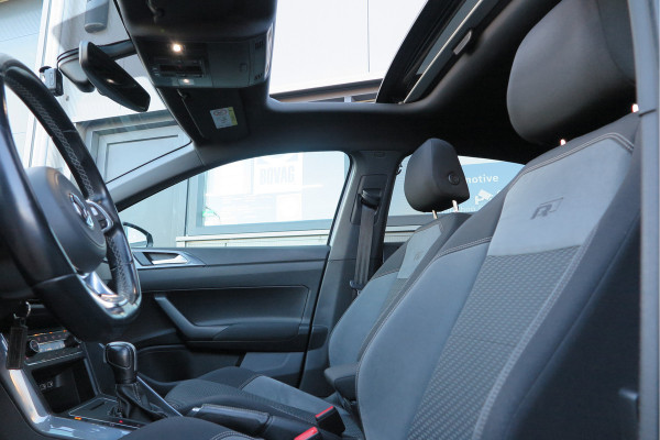 Volkswagen Polo 1.5 TSI 150pk DSG 3x R-line Highline Led , Panorama schuifdak, Virtual cockpit , Stoelverwarming , PDC, DAB+, Carplay, Achteruitrijcamera , LMV , etc.   (nieuwe APK)