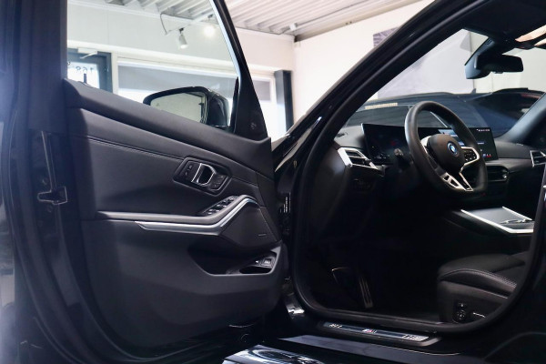 BMW 3-serie 330e LCI FACELIFT M Sport|Pano|Hud|HK|VOL