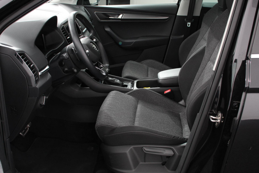 Škoda Karoq 1.5 TSI DSG Style Celebration | Navigatie | Adaptive Cruise Control | Lane/Side Assist | 18 Inch Lichtmetalen Velgen |