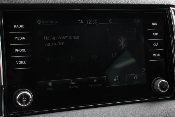 Škoda Karoq 1.5 TSI DSG Style Celebration | Navigatie | Adaptive Cruise Control | Lane/Side Assist | 18 Inch Lichtmetalen Velgen |