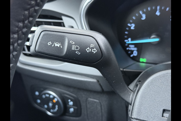 Ford FOCUS Wagon 1.0T 126PK Trekhaak Navi Dual-Ecc Apple Carplay Android Auto Stoel+Voorruitverwarming Cruise Control Pdc Titanium Business Lmv Led Privacy Glas Lane Assist TCS Keyless Licht-/Regensensor 1e Eigenaar Origineel Nederlandse Auto Dealeronderhouden